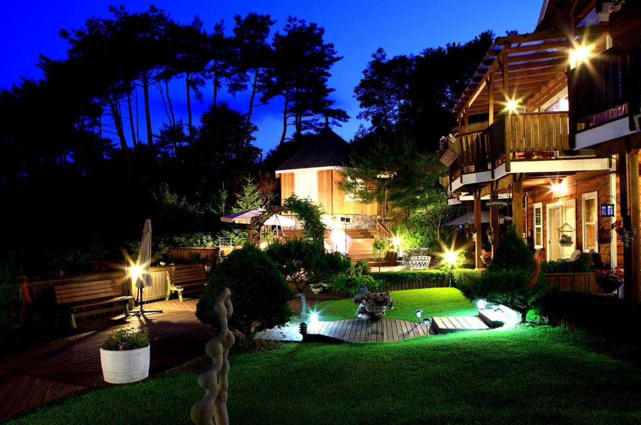 Violin Pension Hoengseong Exterior photo